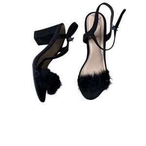 Wild Diva Jamie 66 Suede Heels Black Size 8.5